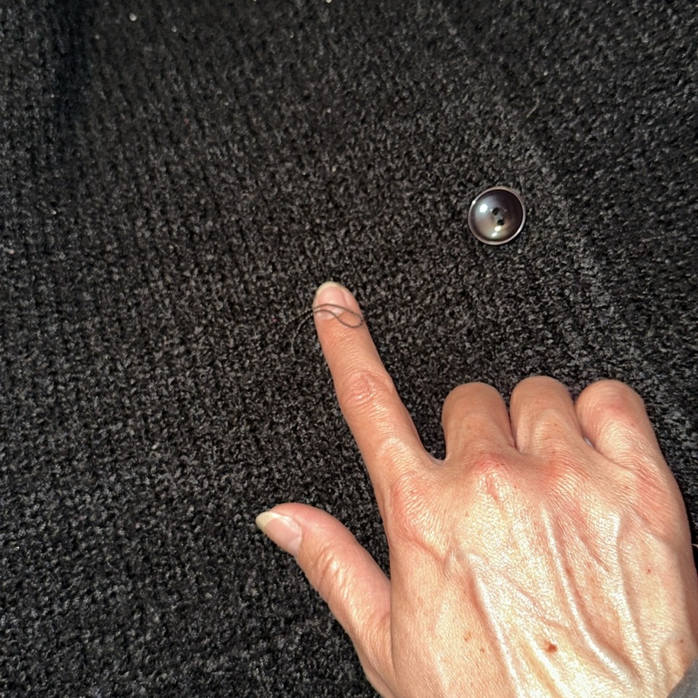 LeRoy knitwear large black cardigan with pockets - Picture 6 of 7